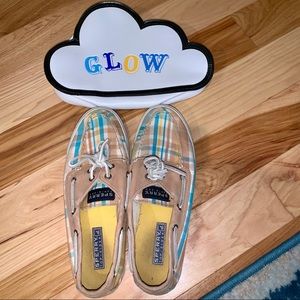 Sperry Topsider Shows & Bath And Body Works Bag